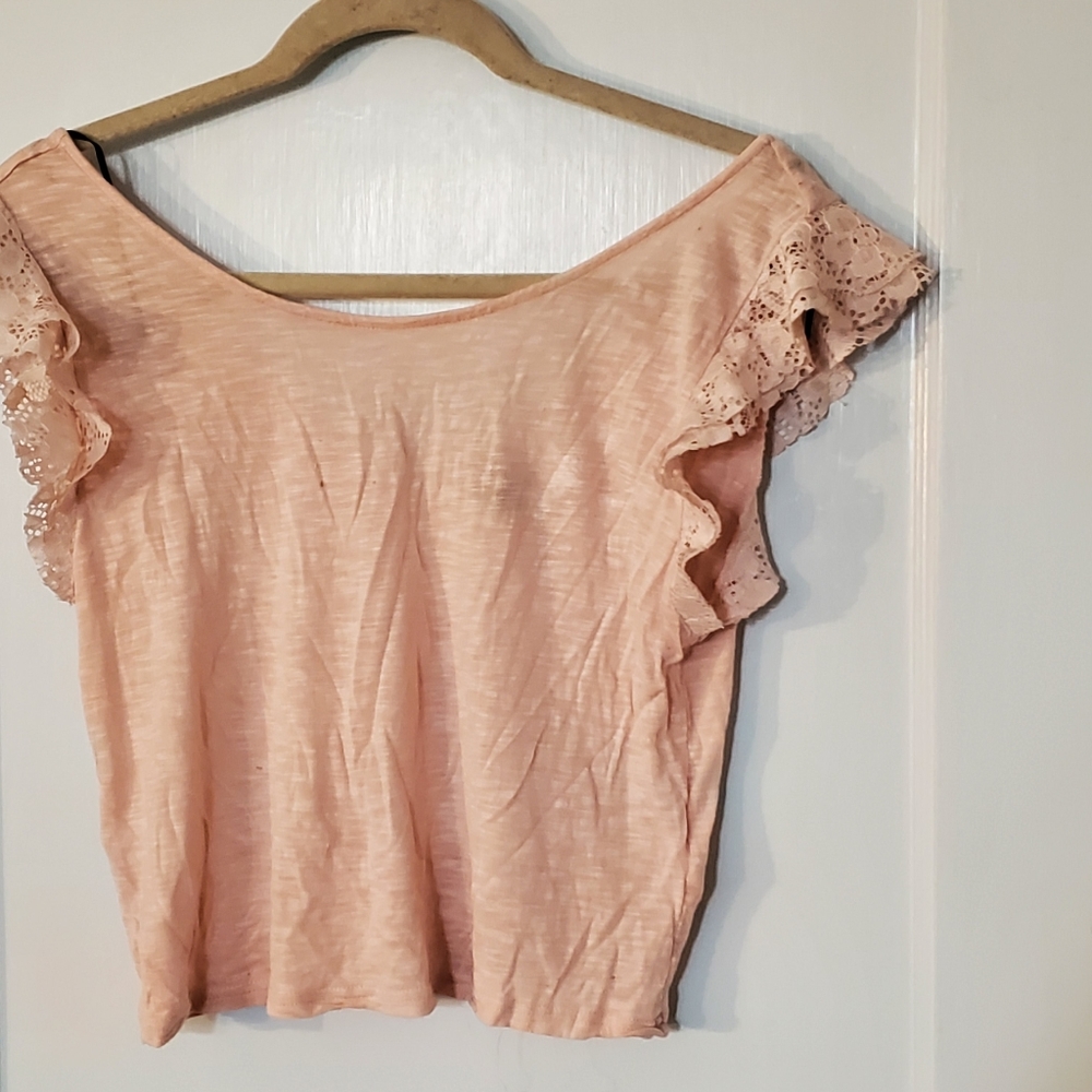 Crop Lace Sleeved Shirt